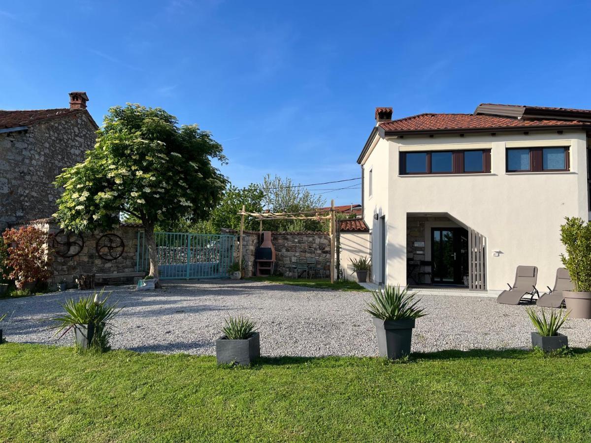 Apartma Ob Stari Murvi, Sezana Luaran gambar